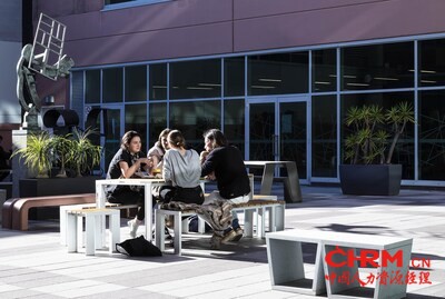 UTS students enjoy the green space at the university’s Peter Johnson building. Photo by Andrew Worssam.