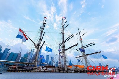 6月初停靠上海北外滩的Clipper Stad Amsterdam